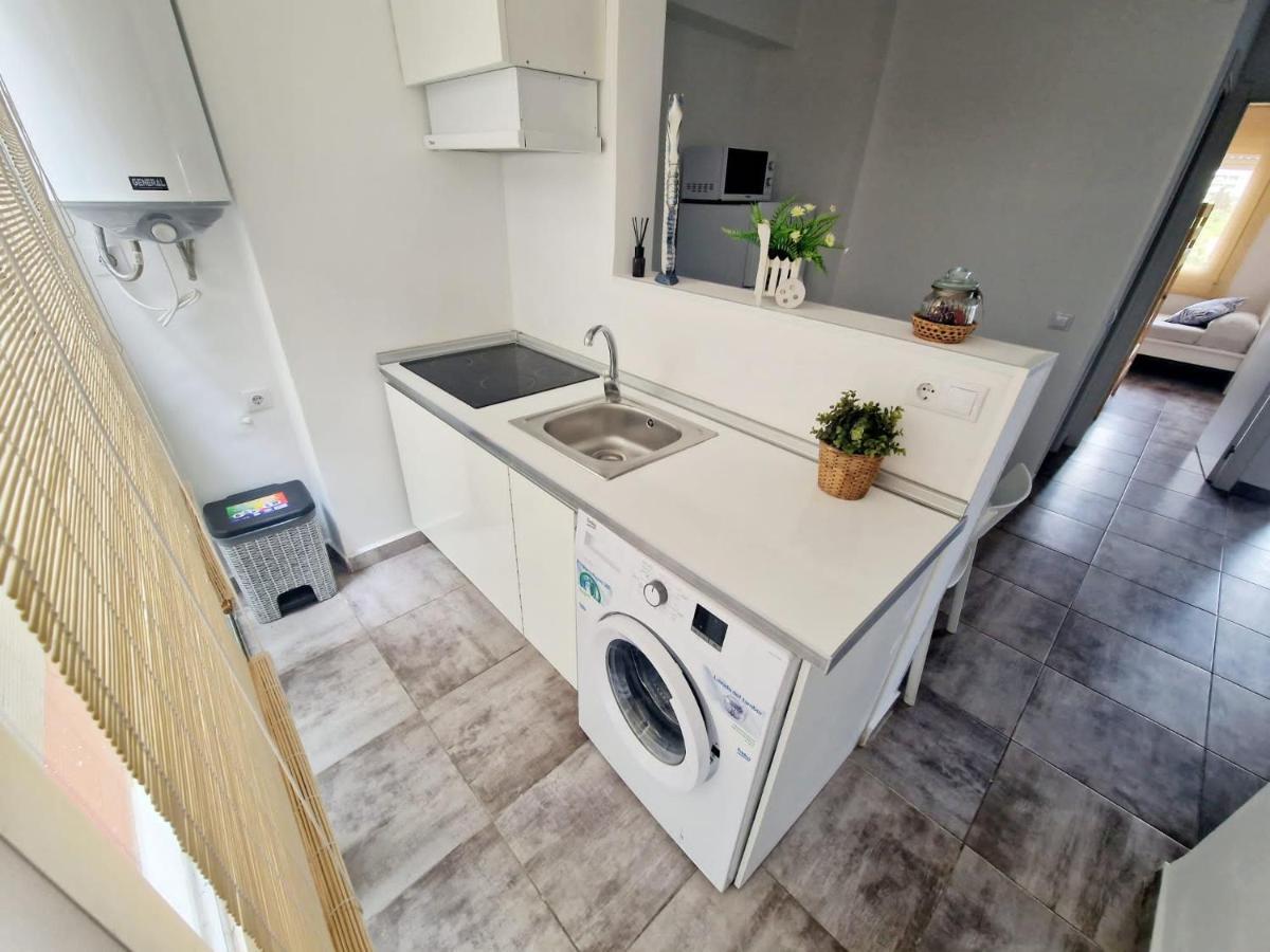 Apartamento Mar Del Priorat Apartment Salou Bagian luar foto