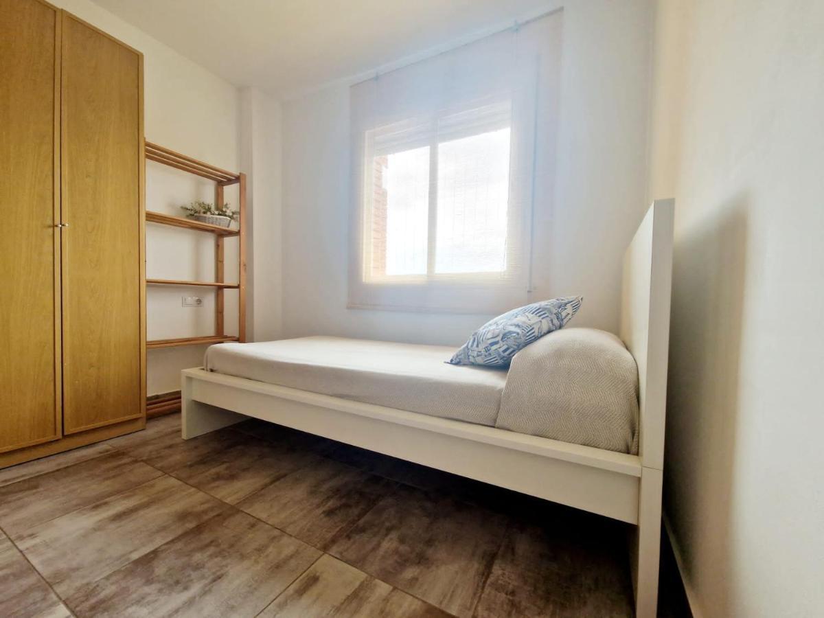 Apartamento Mar Del Priorat Apartment Salou Bagian luar foto