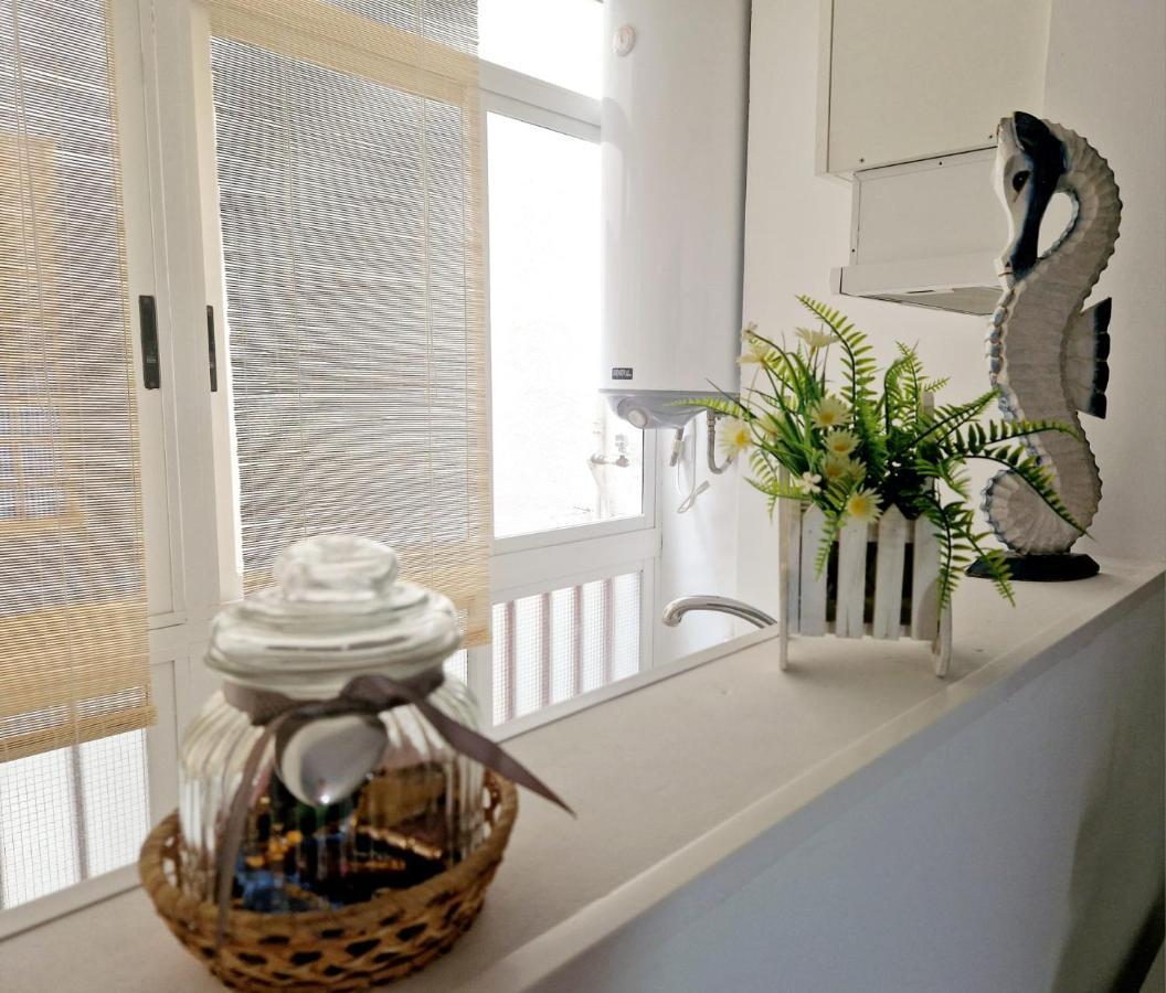 Apartamento Mar Del Priorat Apartment Salou Bagian luar foto